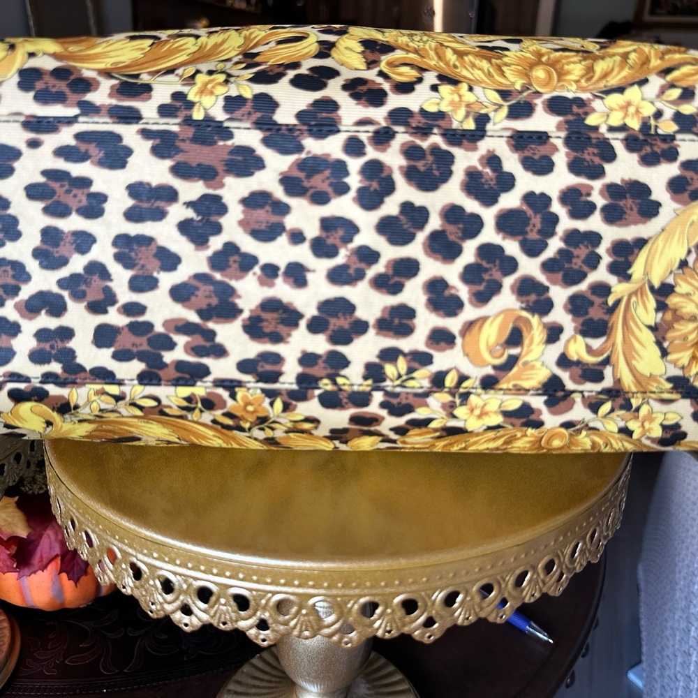 Versace Leopard Print - image 3